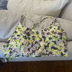 Light support strappy v-neck sports bra